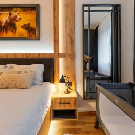 Medvedov Dom Apartman Sa Velikom Terasom 34m2 *